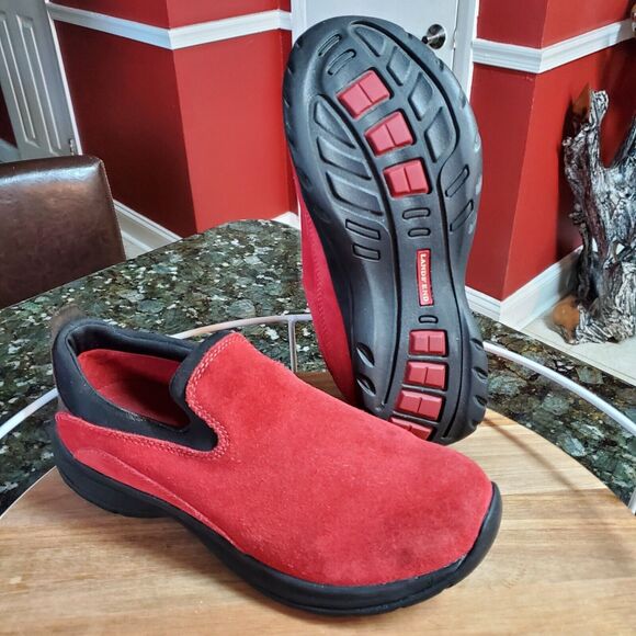 Lands End Women's All Weather Red Suede Leather Slip On Moc Shoes Size 8.5 B - Picture 3 of 16